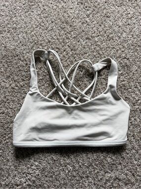 lululemon athletica Crisscross Back Sports Bra - white